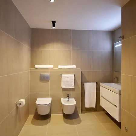 Monte Rosso Bed and Breakfast Πόρετς